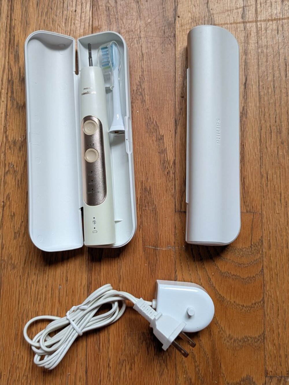 Philips Sonicare HX751G Electric Toothbrush Set - Gold/White + New C3 Head, Case - Picture 11 of 12